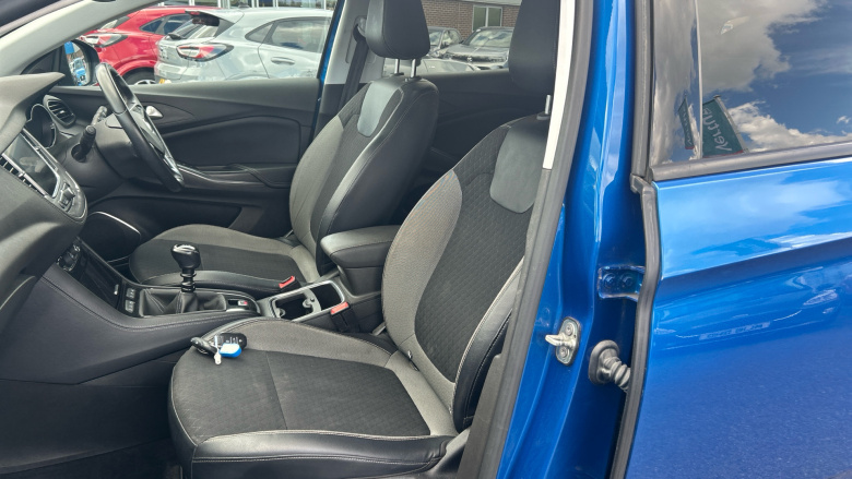 Vauxhall Grandland X 1.2 Turbo Tech Line Nav 5dr Petrol Hatchback